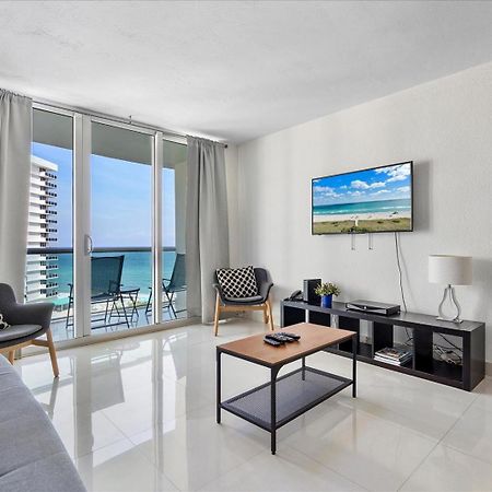 Beachfront 2 Bedroom At Tides Hollywood 8Th Floor المظهر الخارجي الصورة