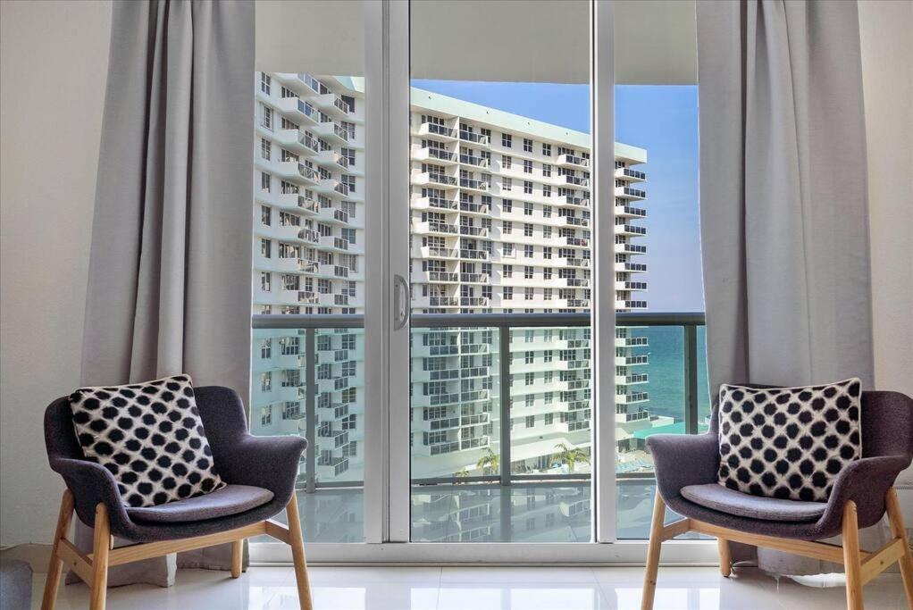 Beachfront 2 Bedroom At Tides Hollywood 8Th Floor المظهر الخارجي الصورة