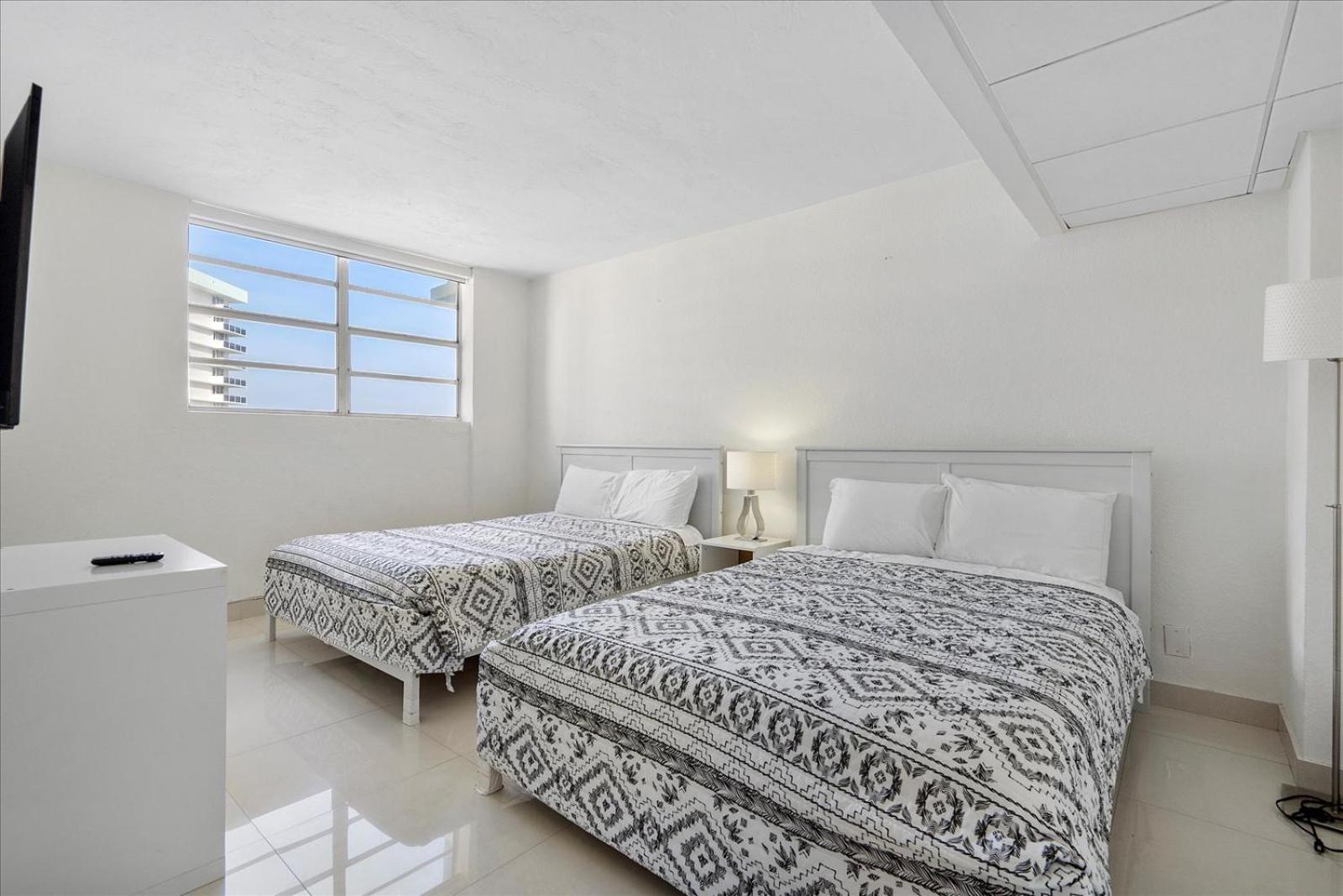 Beachfront 2 Bedroom At Tides Hollywood 8Th Floor المظهر الخارجي الصورة
